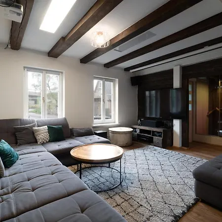 Unique 3 Floor Apartment. Garden, Great Location!
